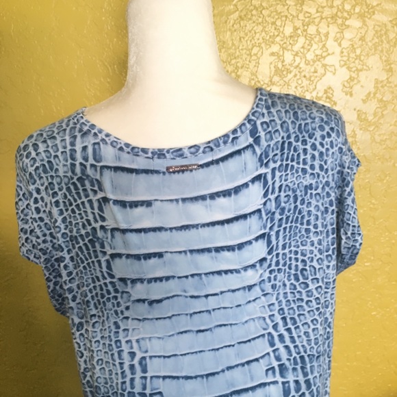 Michael Kors Snake Print Blue Blouse Size Small - Picture 3 of 5